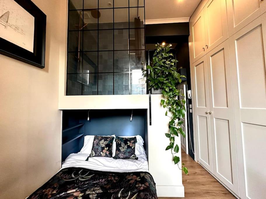 Design Studio In Paddington Gt